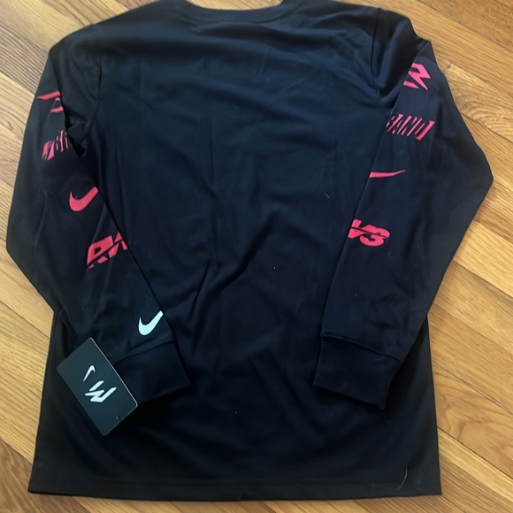 Nike Russel Wilson boys long sleeve- NWT - Picture 3 of 4